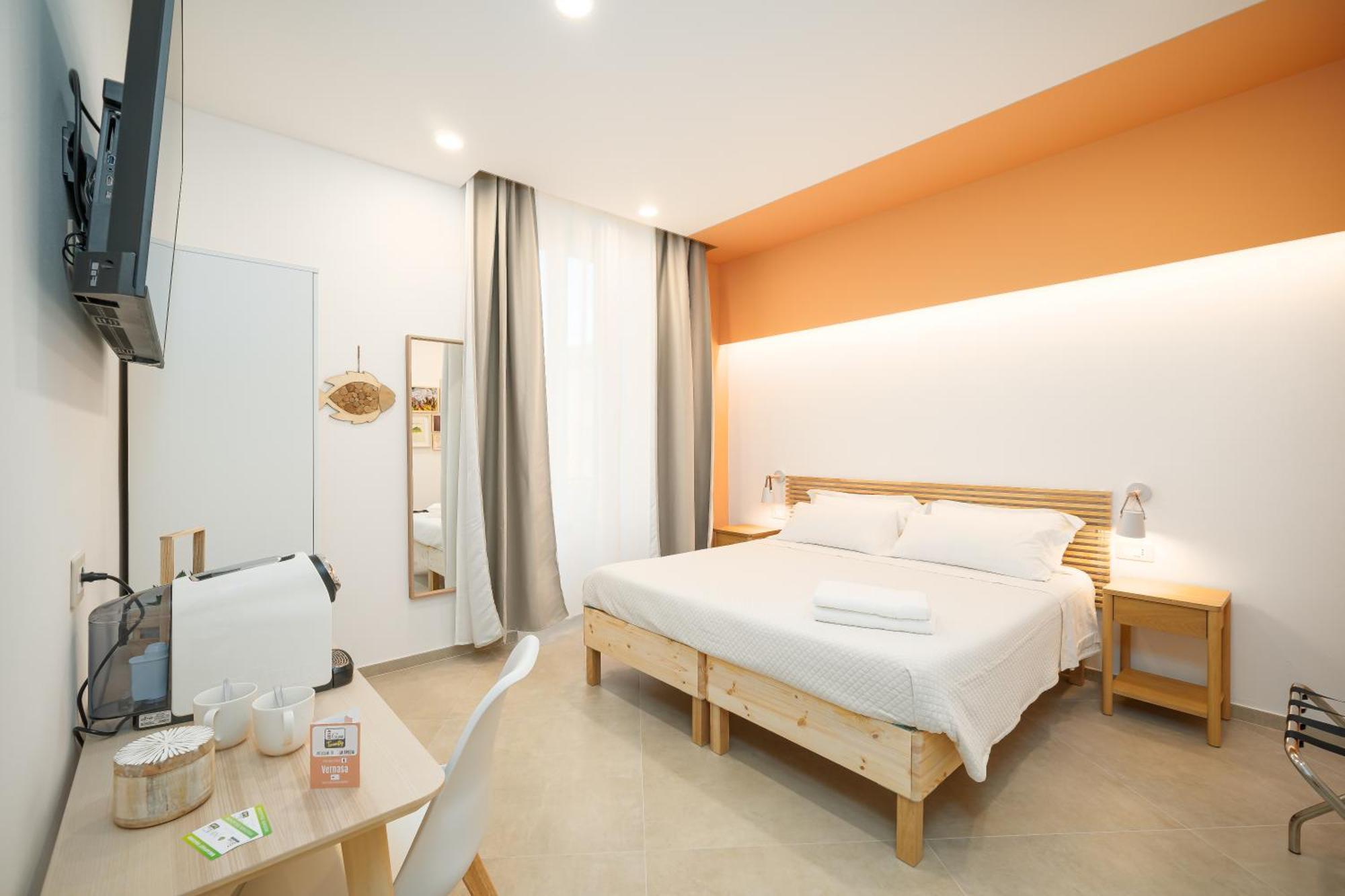 6Th Land - Rent Rooms Affittacamere La Spezia Exteriér fotografie